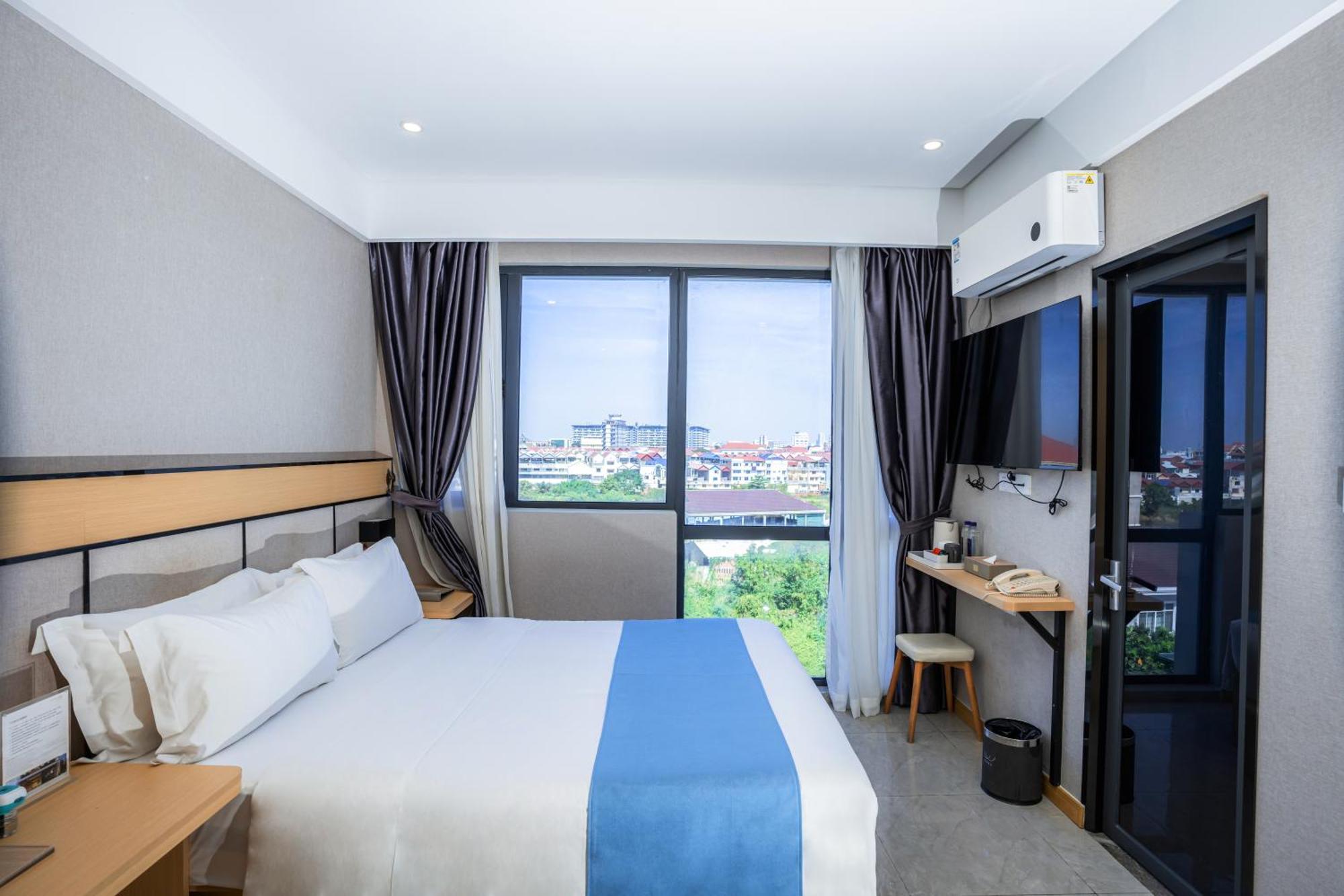Ark Hotel Пном Пен Екстериор снимка