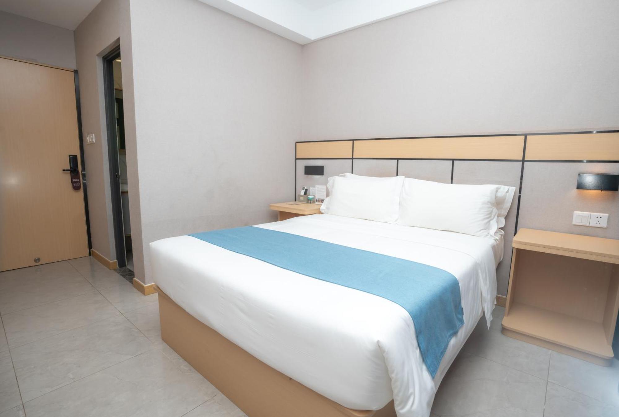 Ark Hotel Пном Пен Екстериор снимка