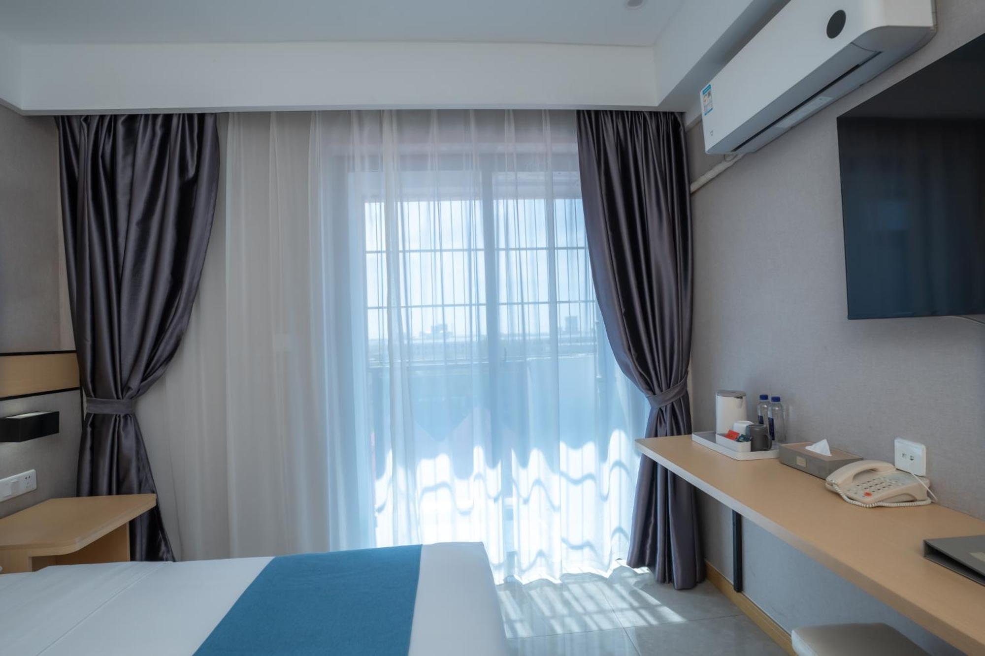 Ark Hotel Пном Пен Екстериор снимка