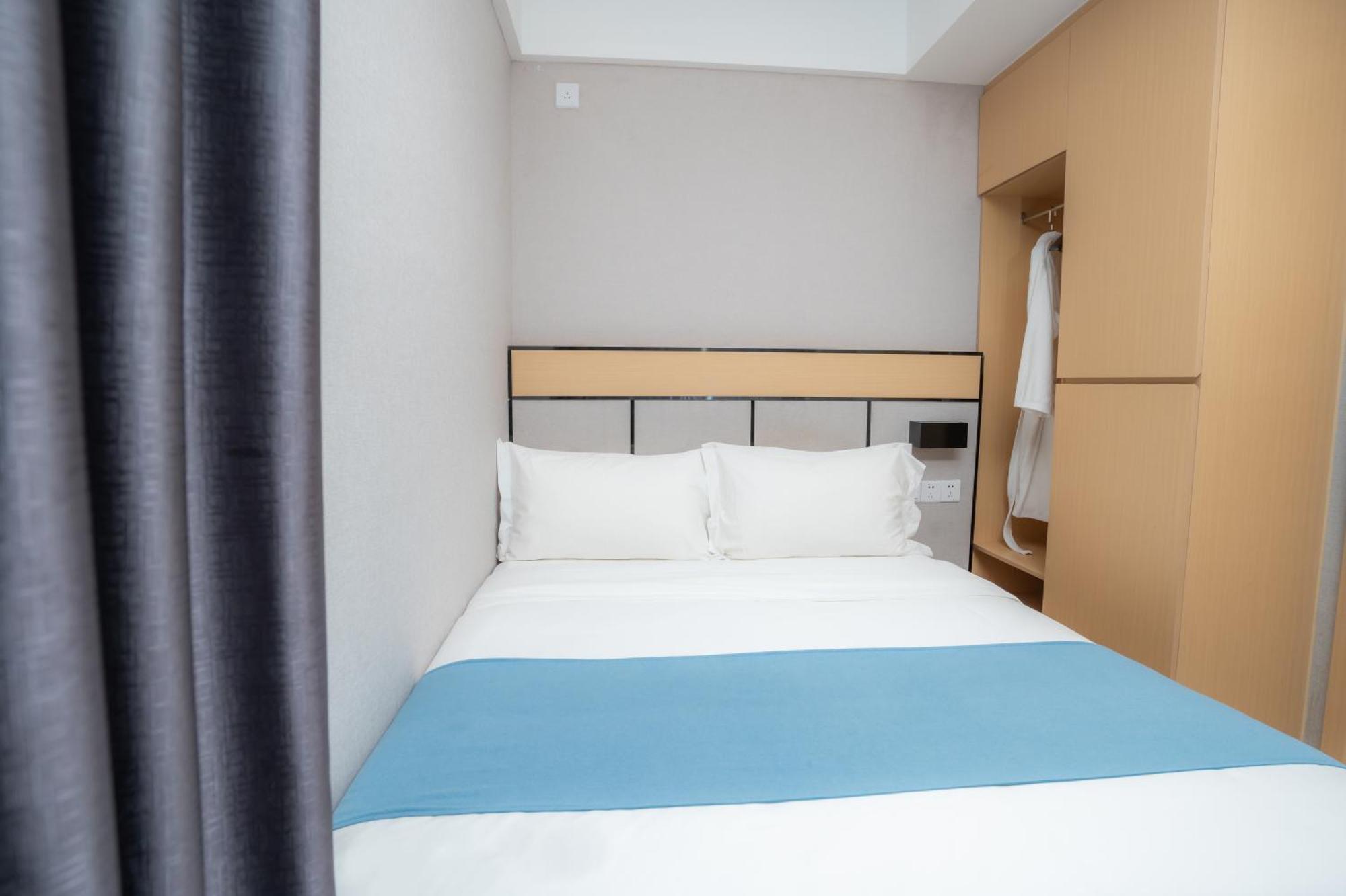Ark Hotel Пном Пен Екстериор снимка