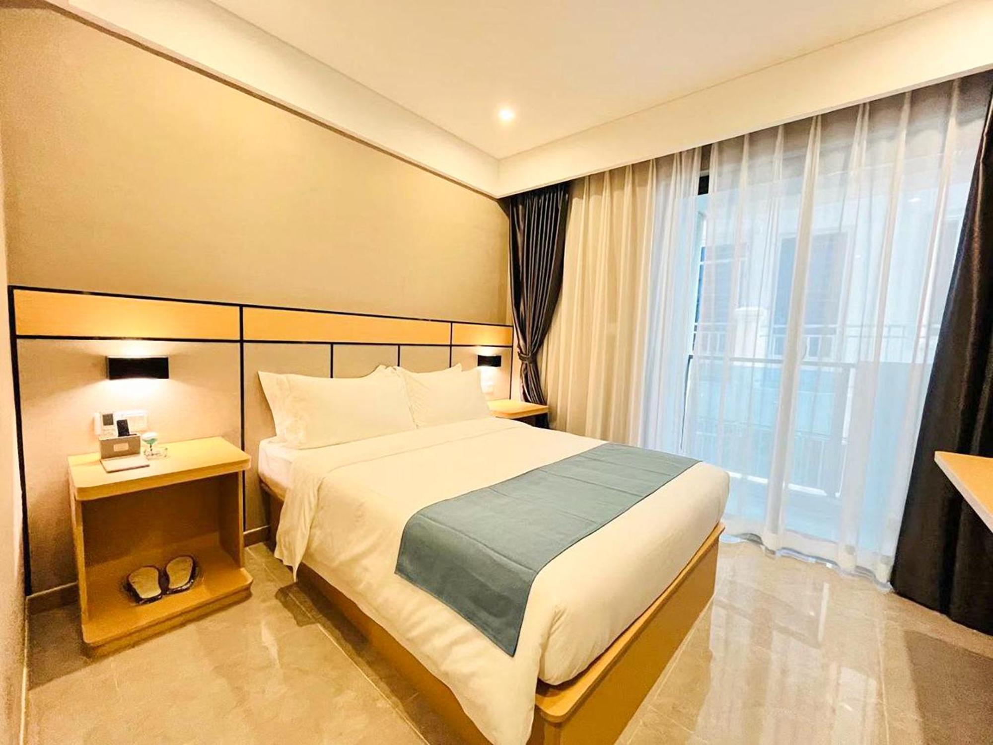 Ark Hotel Пном Пен Екстериор снимка